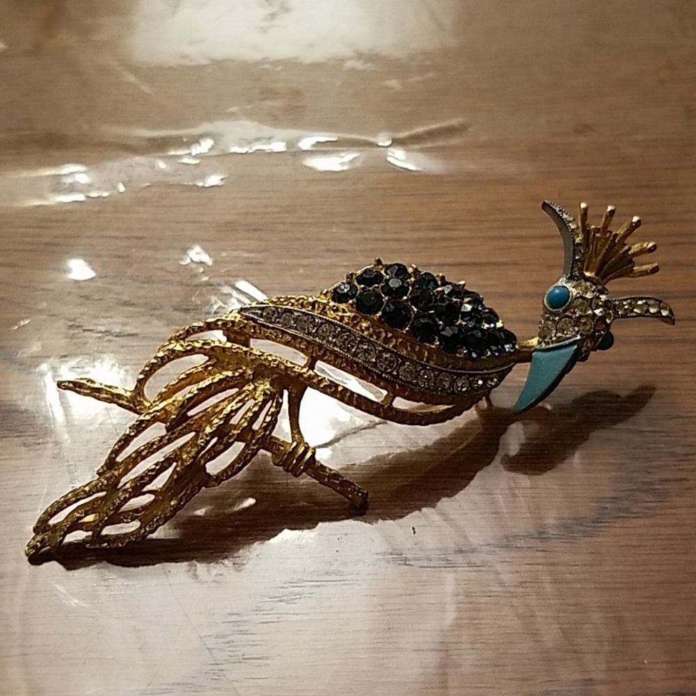 Scarf pin